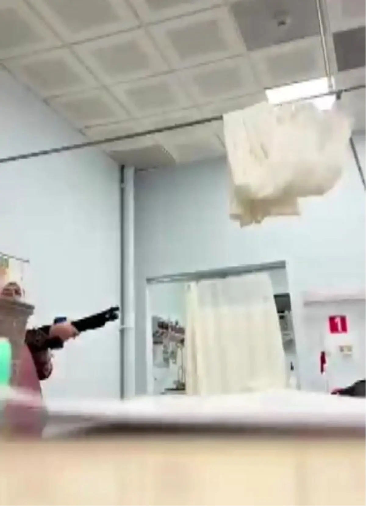 Kadın doğum hastanesinde rehin alma teşebbüsünde bulunan bayana 10 yıl