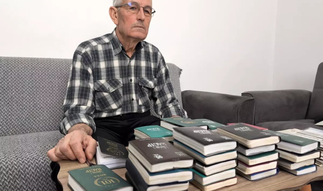 Kamuran Kurnaz'ın 40 yıllık günlük tutma serüveni, anıların derinliklerine iniyor.