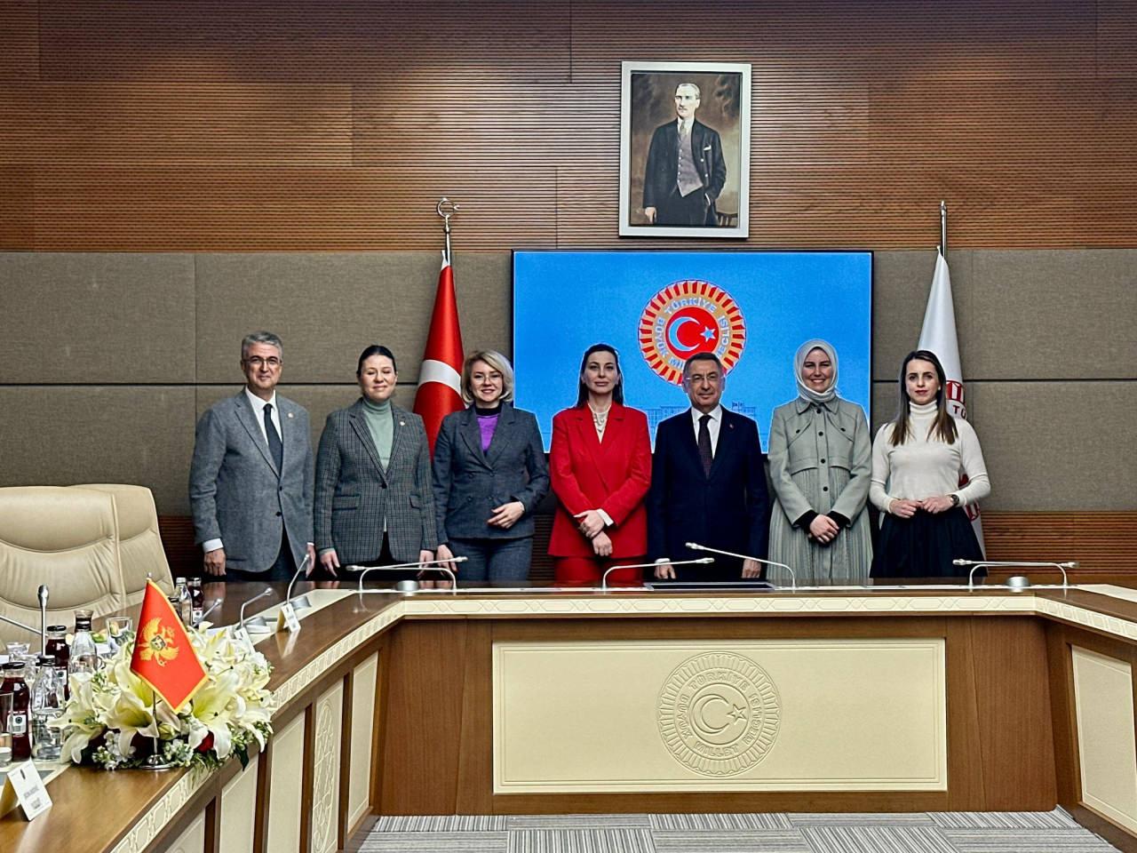 Üç Şehrimizi Kardeş Şehir İlan Etmek İstiyoruz