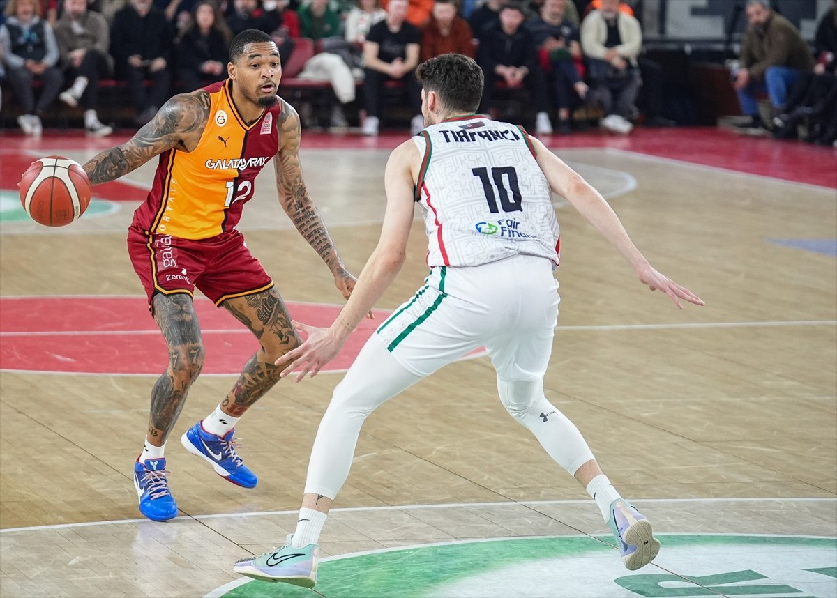 Karşıyaka, Türkiye Kupası Çeyrek Finalinde Galatasaray'a Yenildi