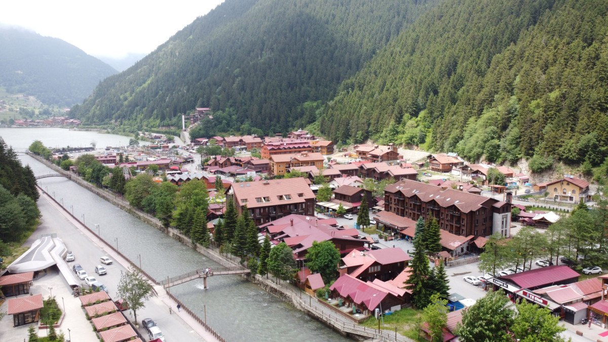 Kartalkaya Kayak Merkezi'nde Yangın Sonrası Denetim Seferberliği