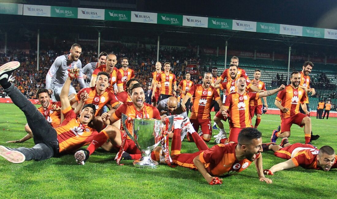 Kasımpaşa, deneyimli kaleci Sinan Bolat ile anlaşmaya vardı. Bu transfer,