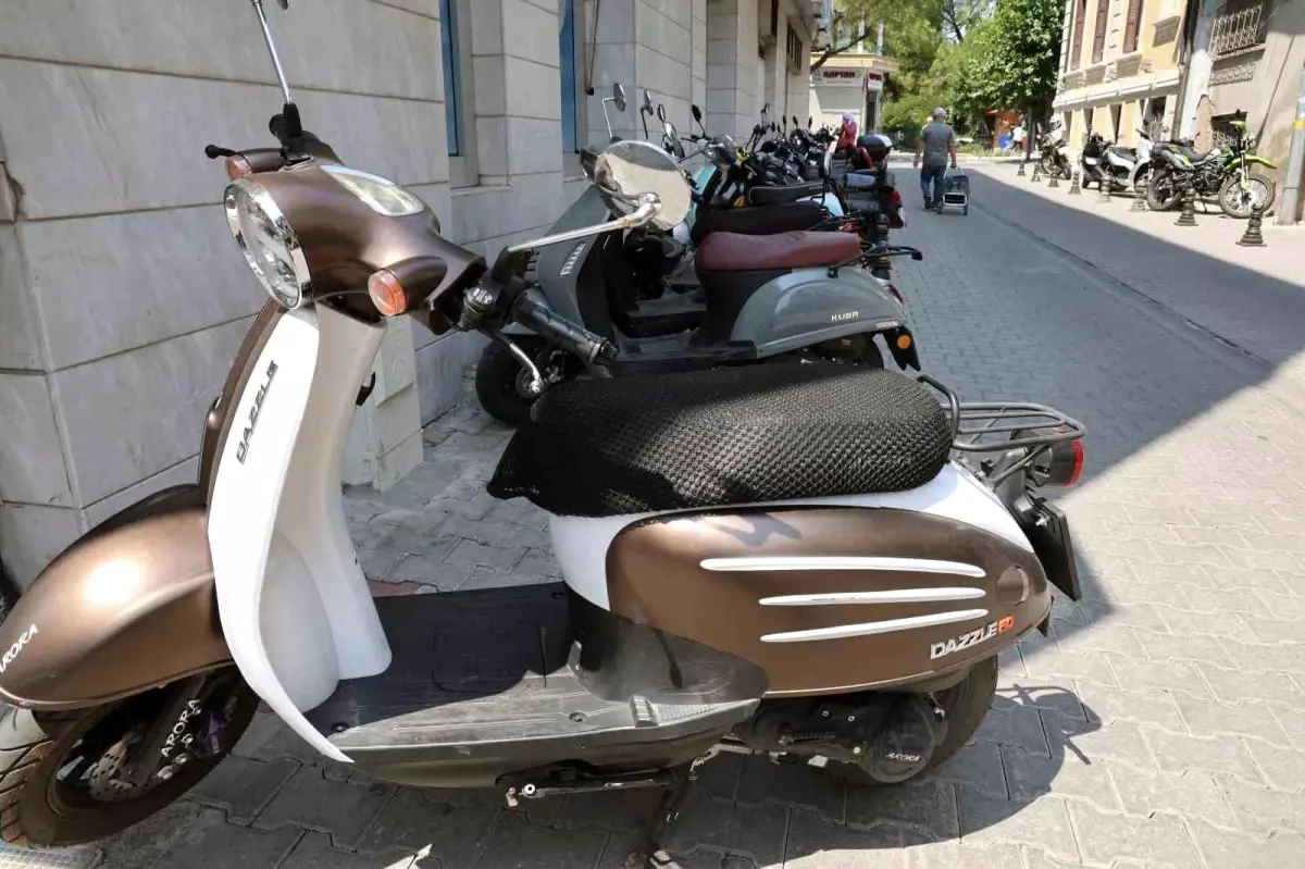 Muğla'da 'KASKOM' projesiyle motosiklet kullanıcılarına kask kullanımı ve trafik kuralları