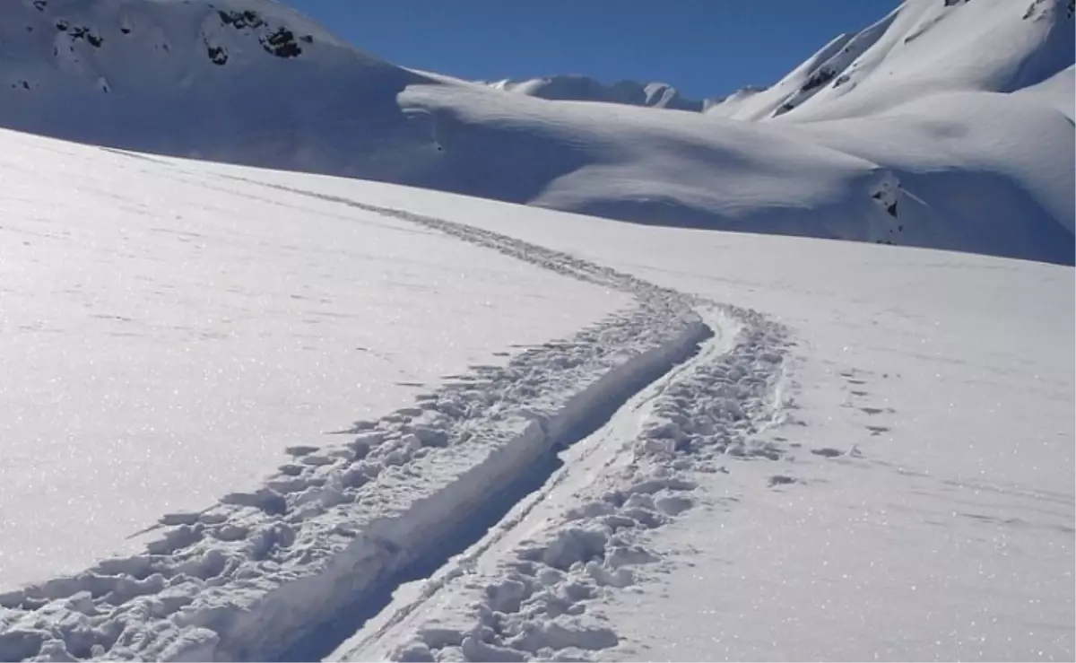 Meteoroloji'nin uyarılarının ardından Kocaeli, Karabük, Bolu ve Düzce'de kar yağışı
