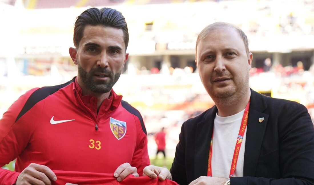 Kayserispor'un 100. maç coşkusunu yaşadığı bu özel etkinlikte, Carlos Mane