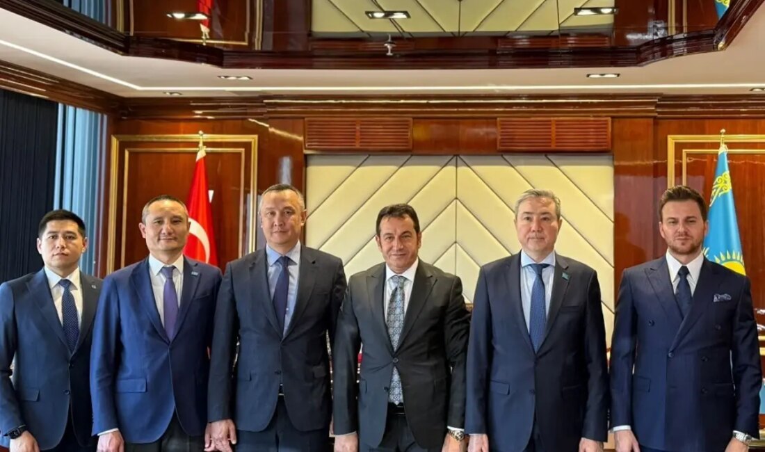 Kazakistan, Türkiye ile olan diplomatik ilişkilerini güçlendirerek iki ülke arasındaki