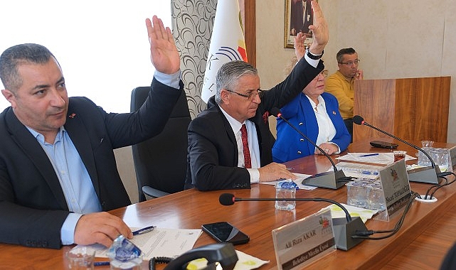 Kemer Belediyesi, Şubat ayı meclis toplantısını başarıyla gerçekleştirdi. Toplantıda önemli