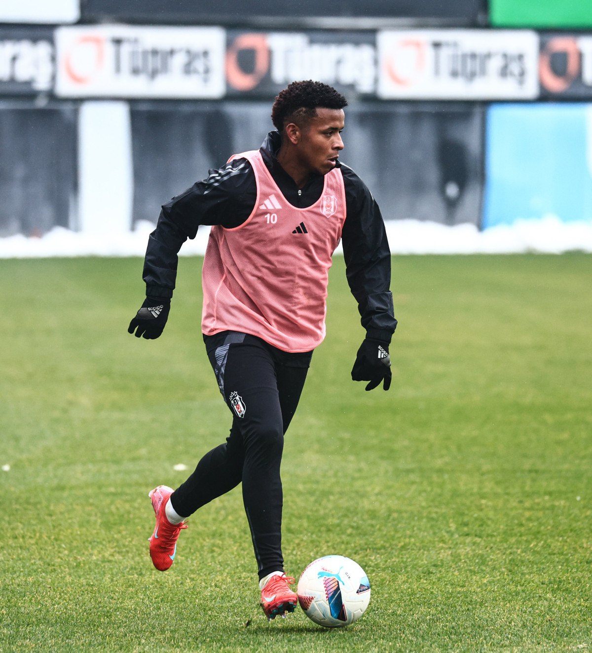 Keny Arroyo Beşiktaş'a Transfer Oldu