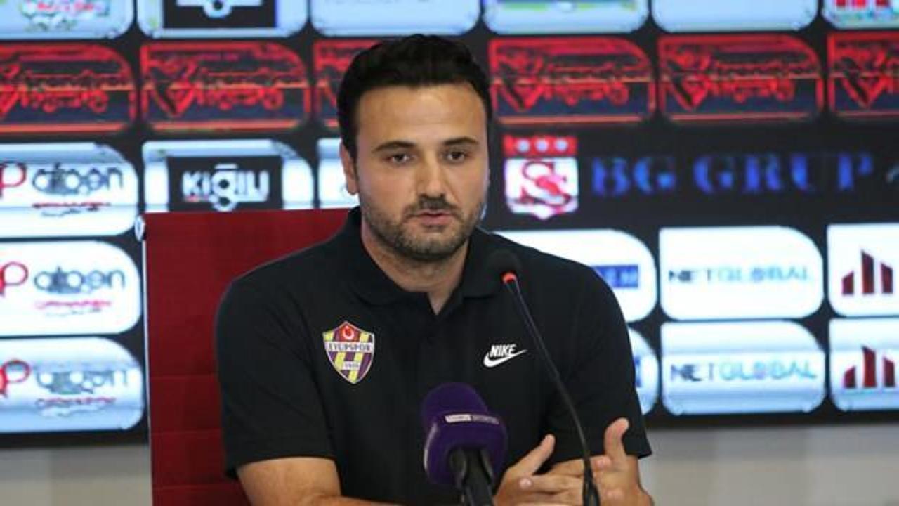 Kerem Yavaş, maç sonrası değerlendirmelerini yaparken, genç yetenek Ahmed Kutucu'ya