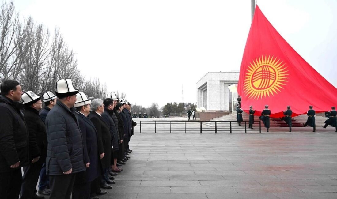 Kırgızistan'da ulusal marş yarışması başladı! Bu heyecan verici etkinlik, ülkenin