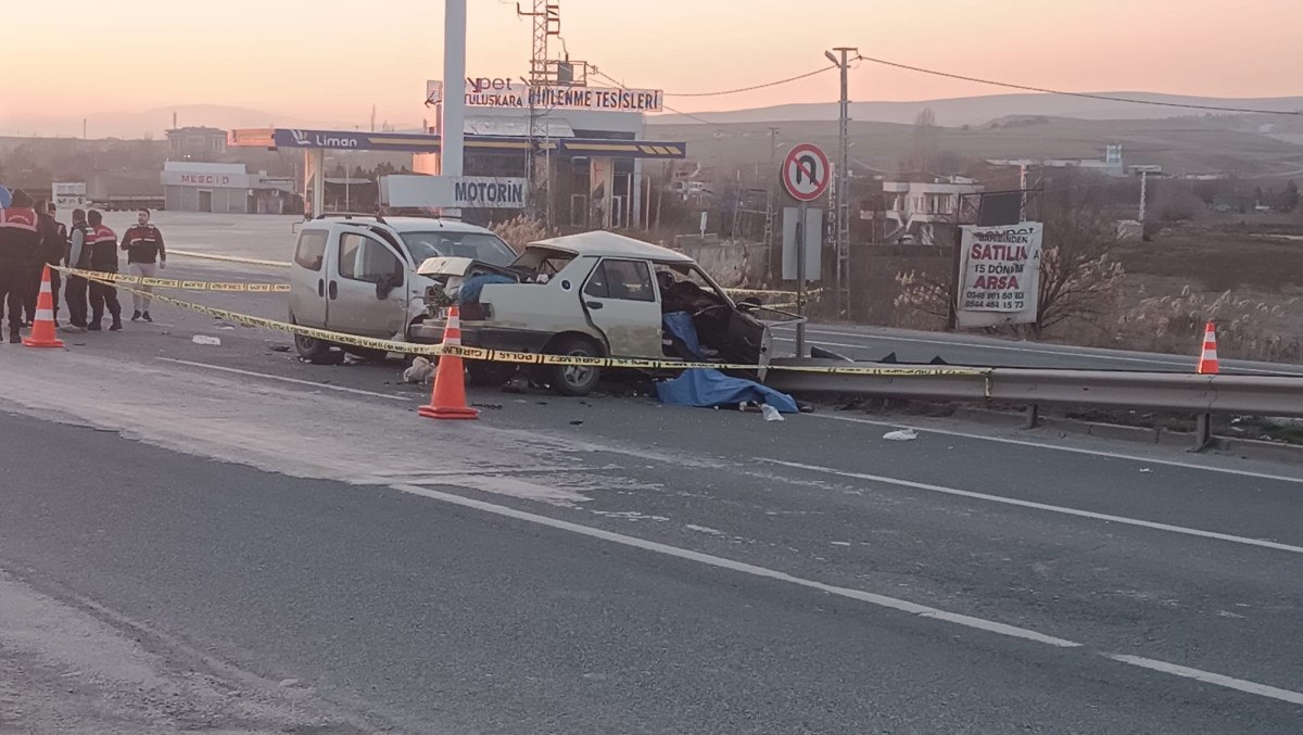 Kırıkkale-Çorum Kara Yolunda Feci Trafik Kazası