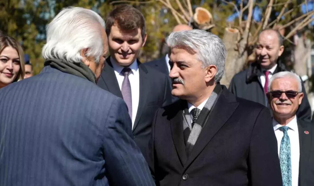 Kırıkkale Valisi Mehmet Makas, Sulakyurt ilçesinde mahalle ve köy muhtarlarıyla