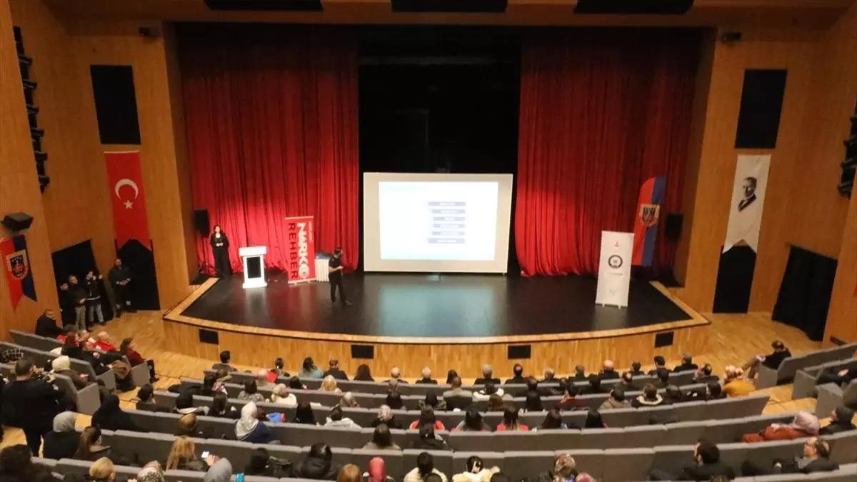 Kırklareli'de gerçekleştirilen 'En İyi Narkotik Polisi Anne Projesi' tanıtımı, uyuşturucu