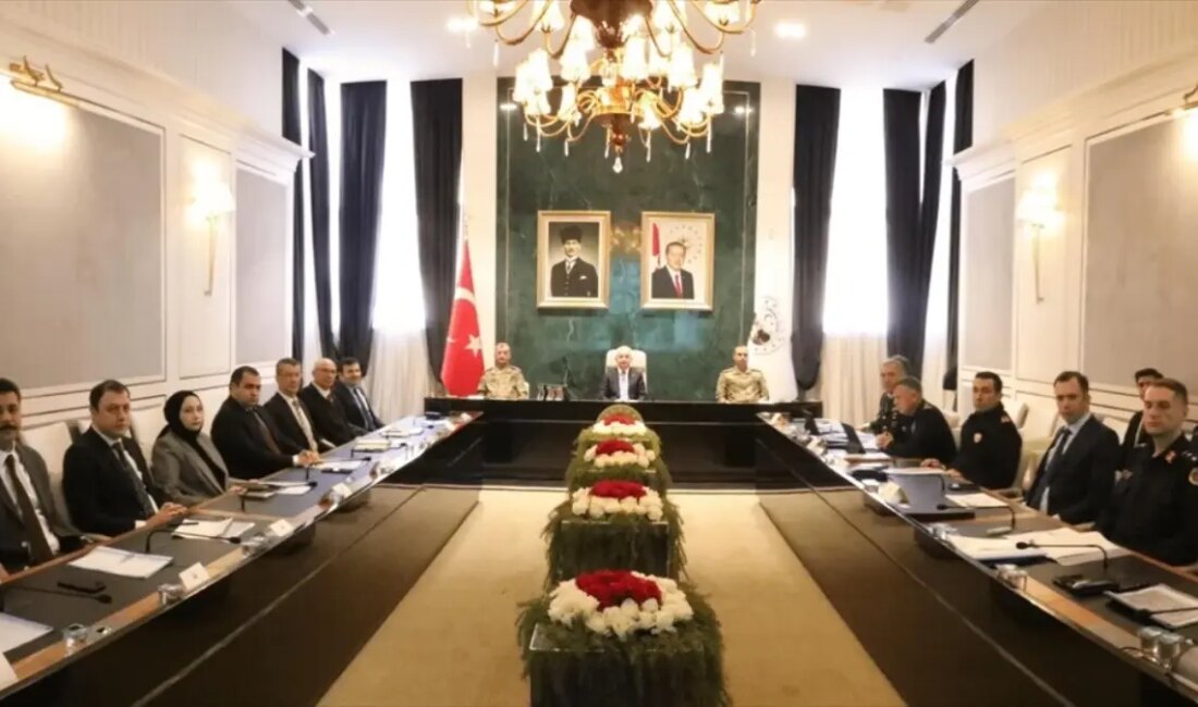 Kırklareli'nde düzenlenen Güvenlik ve Asayiş Koordinasyon Toplantısı, il genelindeki güvenlik