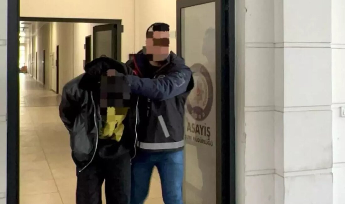 Kocaeli'de 1 milyon TL dolandıran uydurma savcı M.T. yakalanarak tutuklandı.
