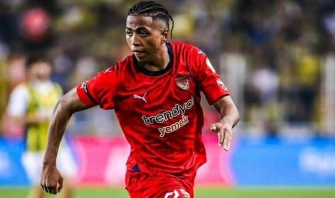Kocaelispor, genç yetenek Rigoberto Rivas ile anlaşma sağladı. Transferin detayları
