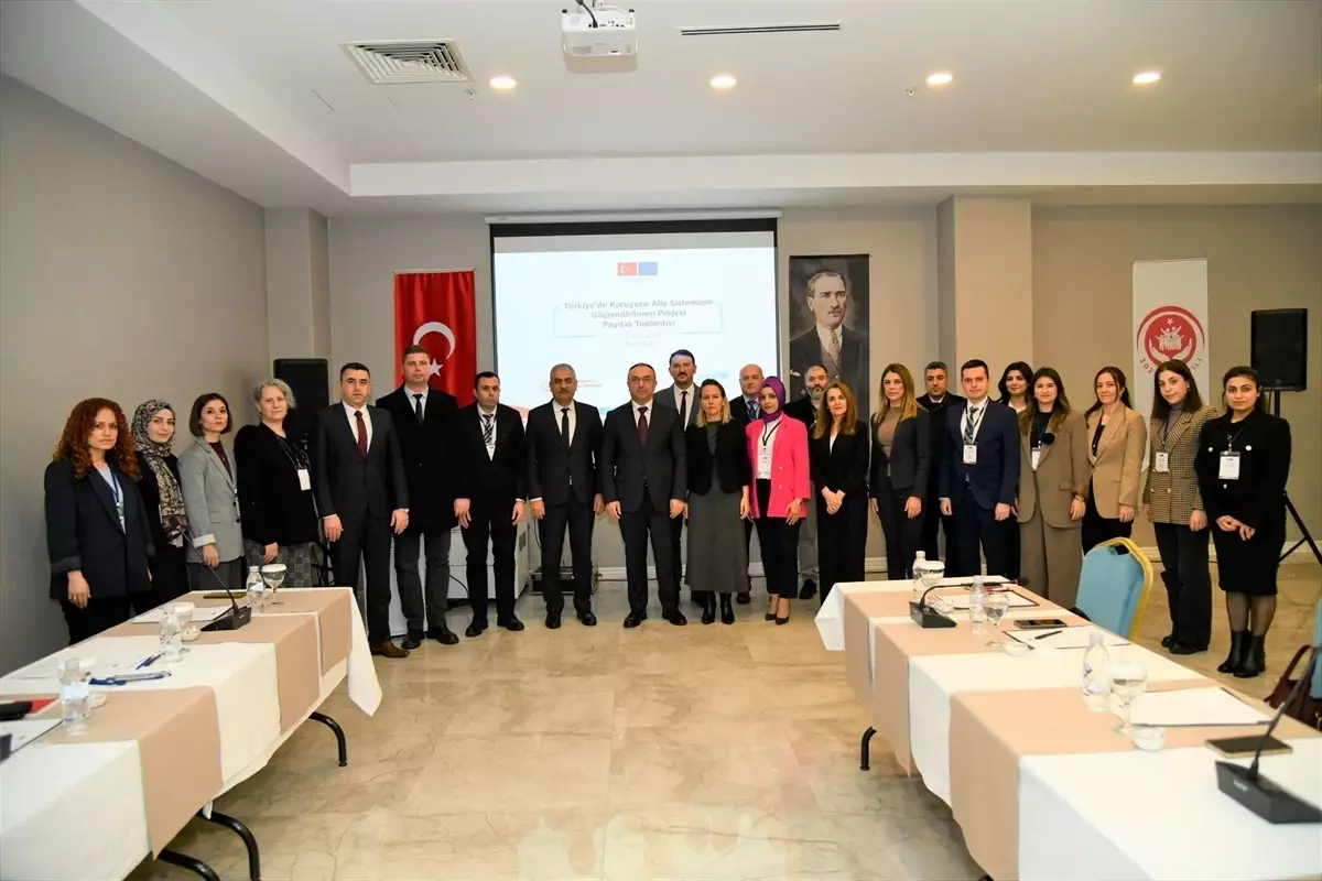 Tekirdağ'da, hami aile sistemini güçlendiren projenin paydaş toplantısı düzenlendi.