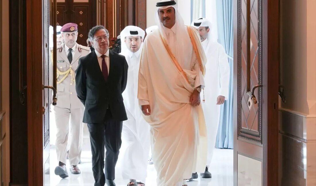 Kolombiya Cumhurbaşkanı Gustavo Petro'nun Katar ziyareti, iki ülke arasındaki hava