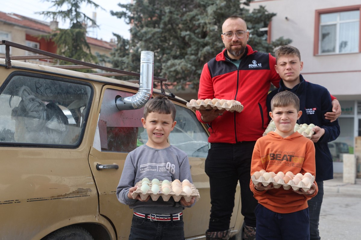 Konya'da Tavuk Taşıma Yöntemiyle İlgili Şaşırtıcı Bir Hikaye