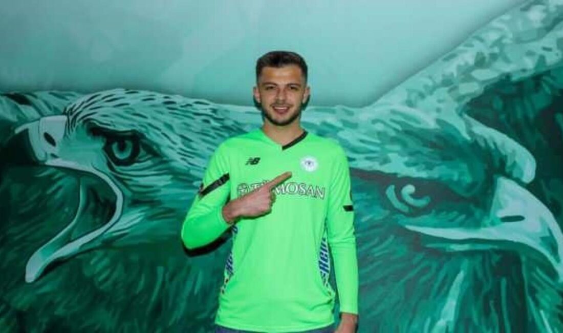 Konyaspor, kaleci Ahmet Daş ile 3,5 yıllık sözleşme imzalayarak kadrosunu