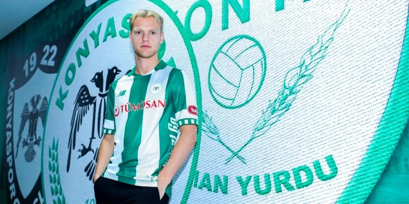Konyaspor, Norveçli futbolcu Morten Bjorlo ile 2.5 yıllık sözleşme imzaladı.