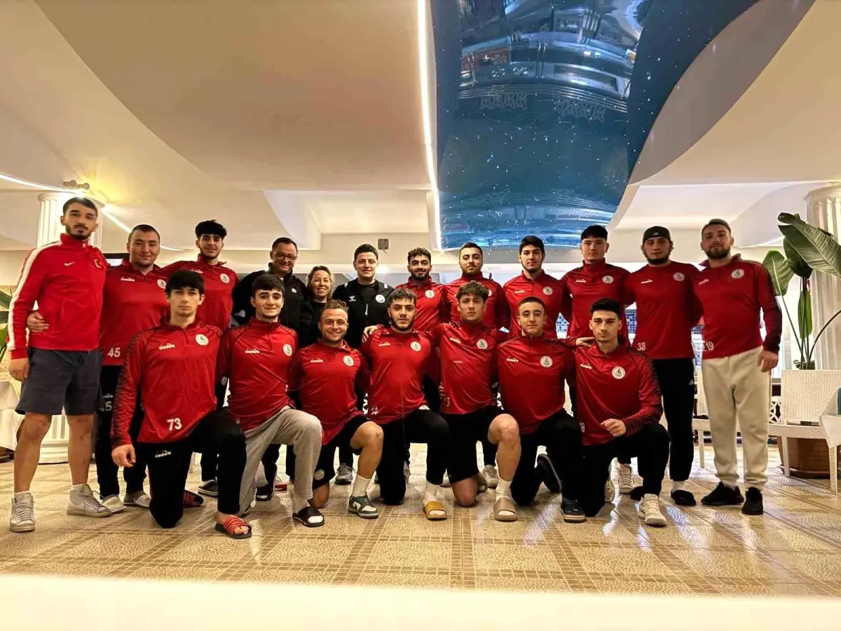 Körfez Gençlerbirliği Spor Kulübü, Antalya'da düzenlenen ragbi şampiyonasında gösterdiği üstün