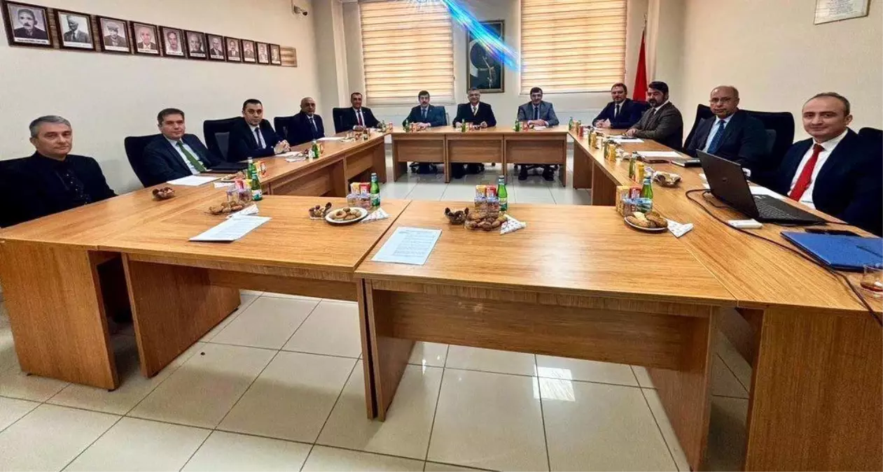 Kütahya Tasarım Teknokent Yönetim Kurulu toplantısı başarıyla gerçekleştirildi. Yenilikçi projelerin