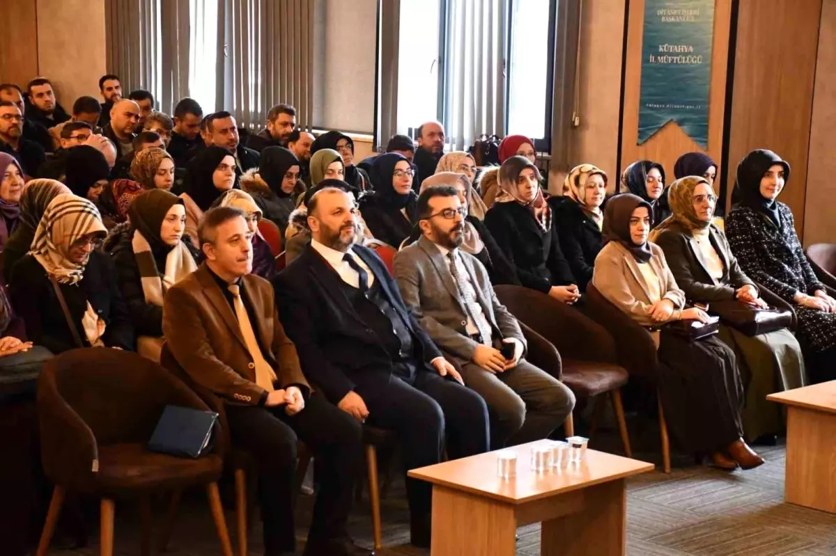 Kütahya'da Merkez-Taşra Buluşmaları Projesi, şehir merkezindeki kültürel ve sosyal dinamiklerle