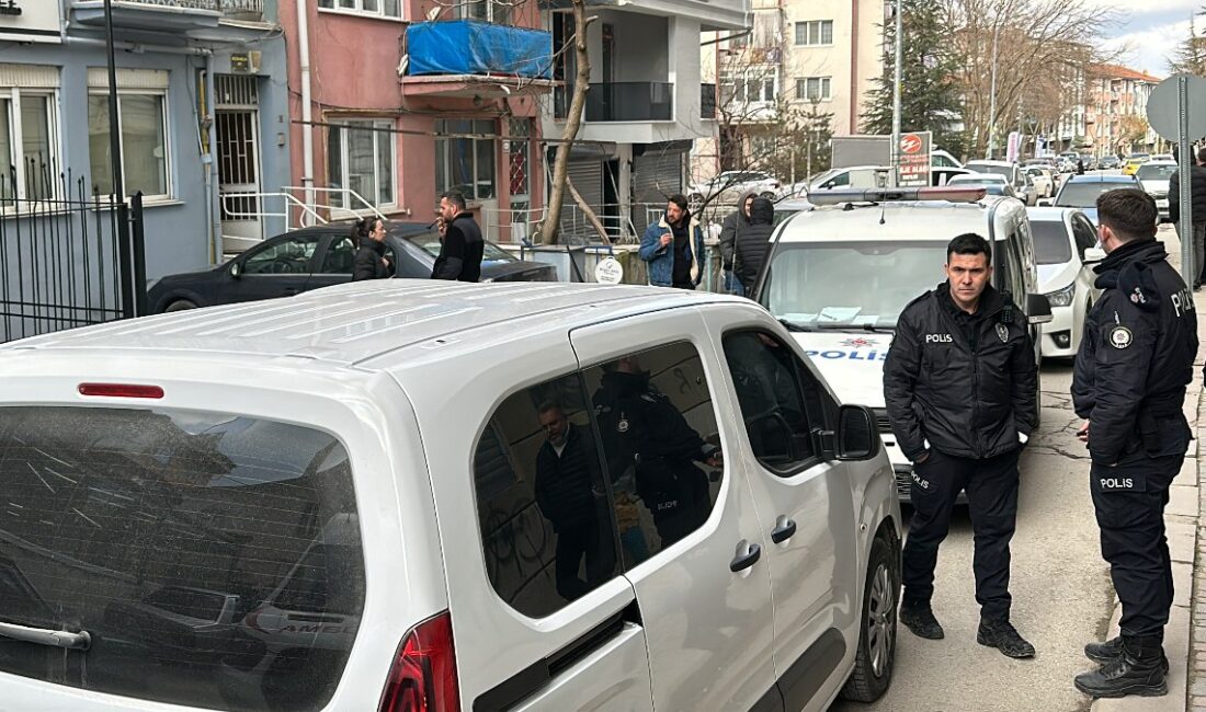 Kütahya'da yaşanan üzücü bir olayda, şizofreni hastası eşine saldıran bir