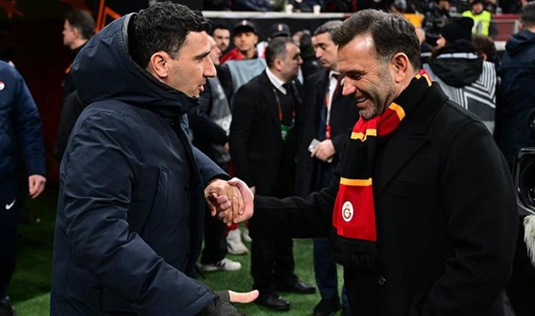 AZ Alkmaar'ın teknik yöneticisi Maarten Martens, Galatasaray maçının akabinde konuştu
