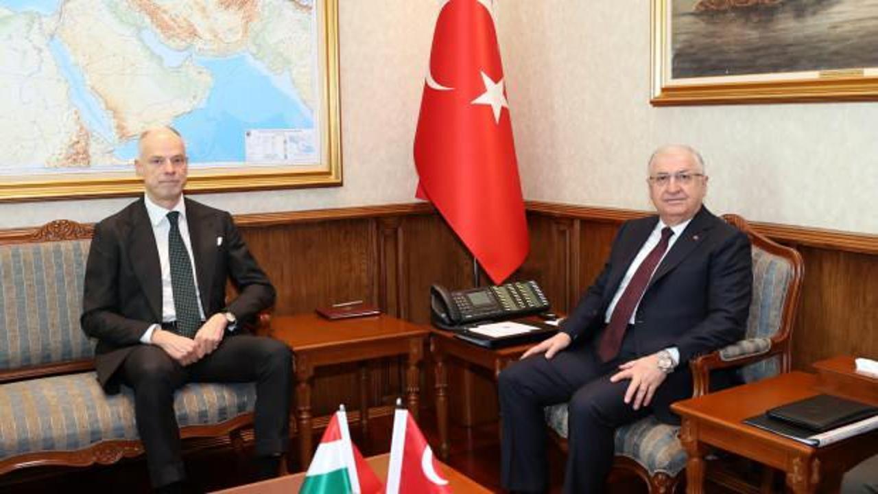 Macaristan Savunma Bakanı'nın Türkiye ziyareti, iki ülke arasındaki savunma iş