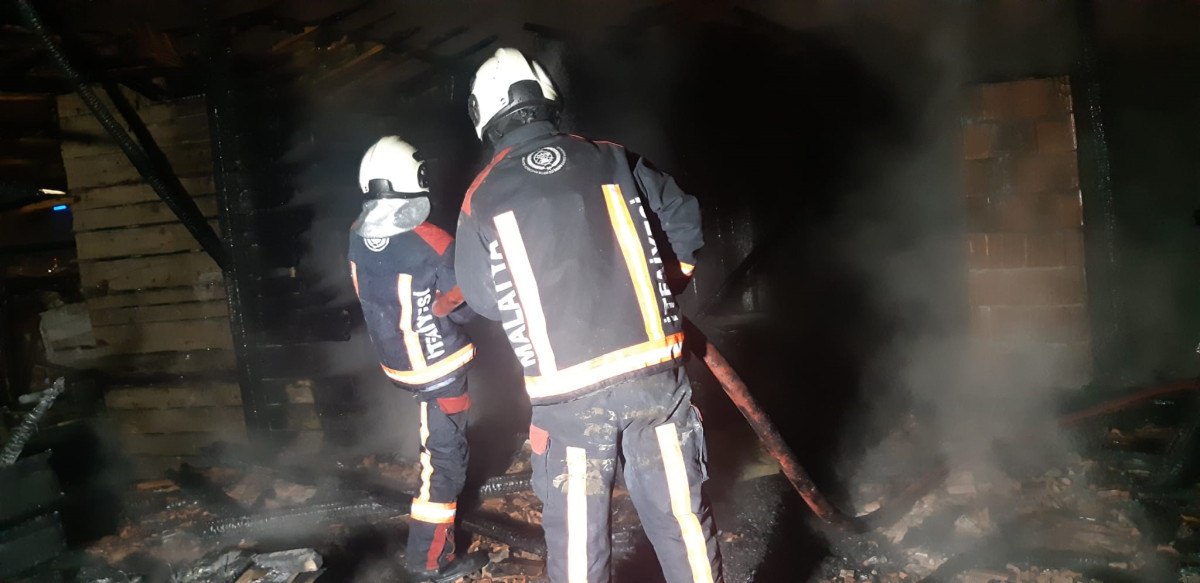 Malatya'da Yangın Paniği
