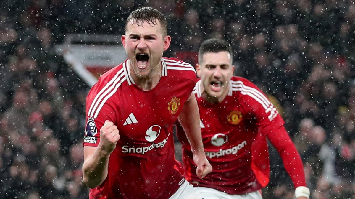 Manchester United, Premier Lig'în 27. haftasında sahasında Ipswich Town'u 3-2'lik