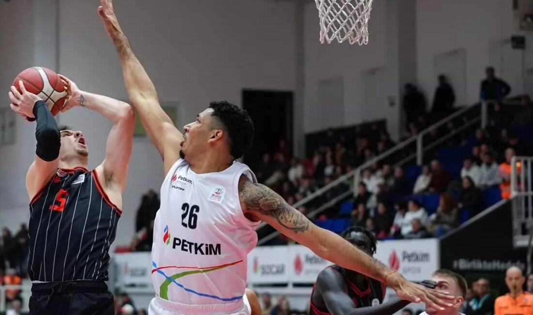 Manisa Basket, Aliağa Petkimspor'u 89-80 yenerek önemli bir galibiyet elde