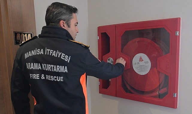 Manisa Büyükşehir Belediyesi, yangın güvenliğini artırmak amacıyla düzenlediği denetimlerle, vatandaşların
