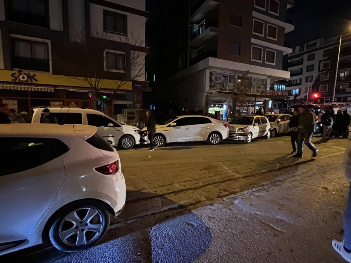 Manisa'da İtfaiye Aracının Kazası: 7 Araç Hasar Gördü