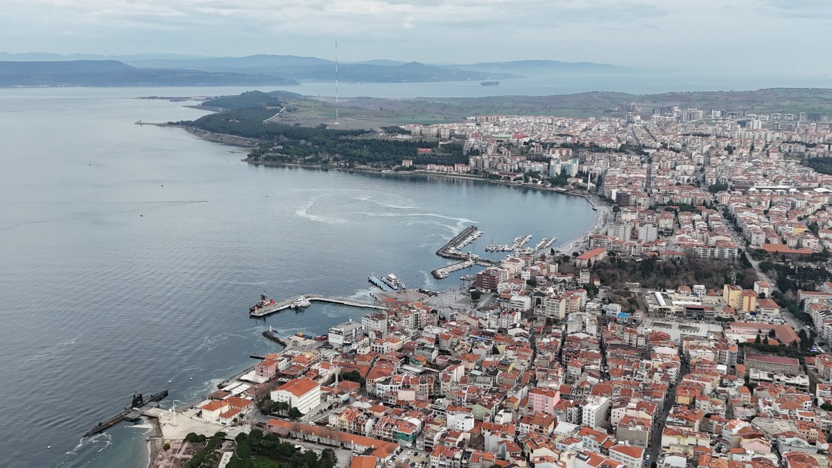 Marmara Denizi'nde Müsilaj Tehdidi Yeniden Ortaya Çıktı