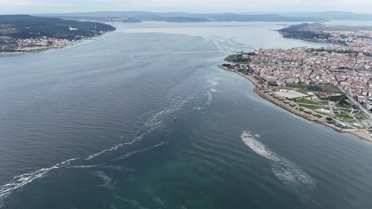 Marmara Denizi'nde Müsilaj Tehdidi Yeniden Ortaya Çıktı