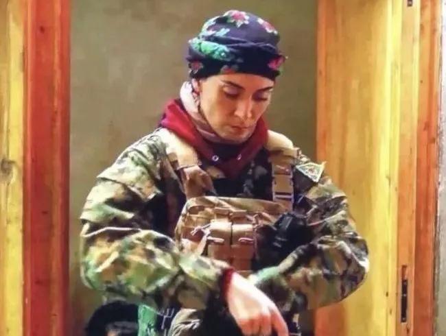 Melisa Sözen'in YPG Rolü ve İfadesi Üzerine Tartışmalar