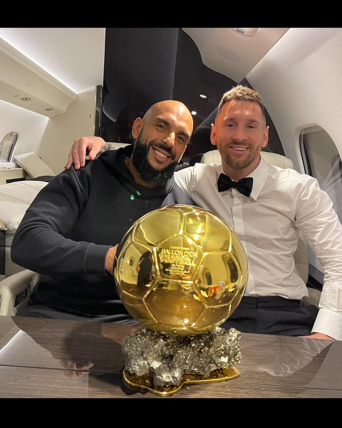 Messi'nin Koruması Yassine Chueko: Güvenlik ve Stil İkonu