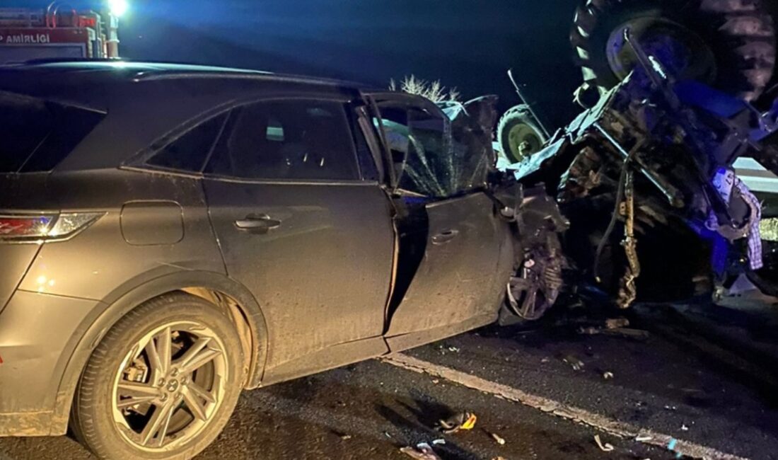 Midyat'ta meydana gelen trafik kazasında 2'si ağır olmak üzere 3
