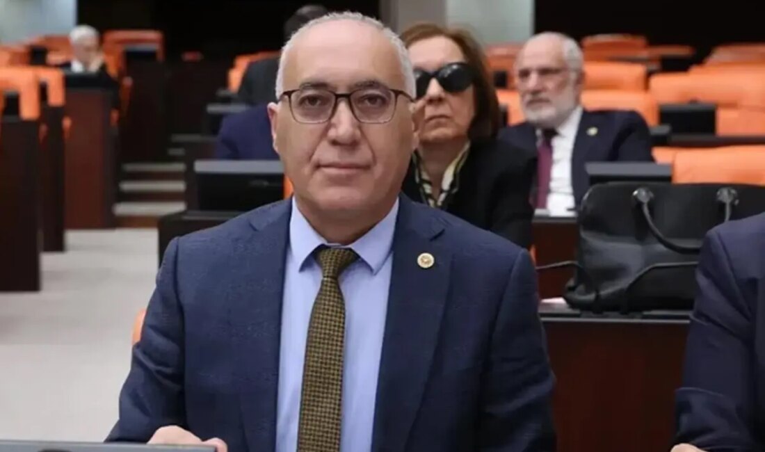 Emekli ve minimum ücretlinin maaşlarının durumu ortadayken milletvekili maaşlarının da