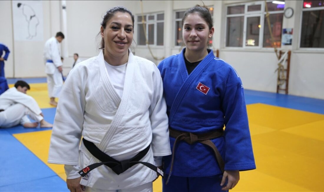 Minel Tepe, judoda yükselen yeni bir yıldız olarak dikkat çekiyor.
