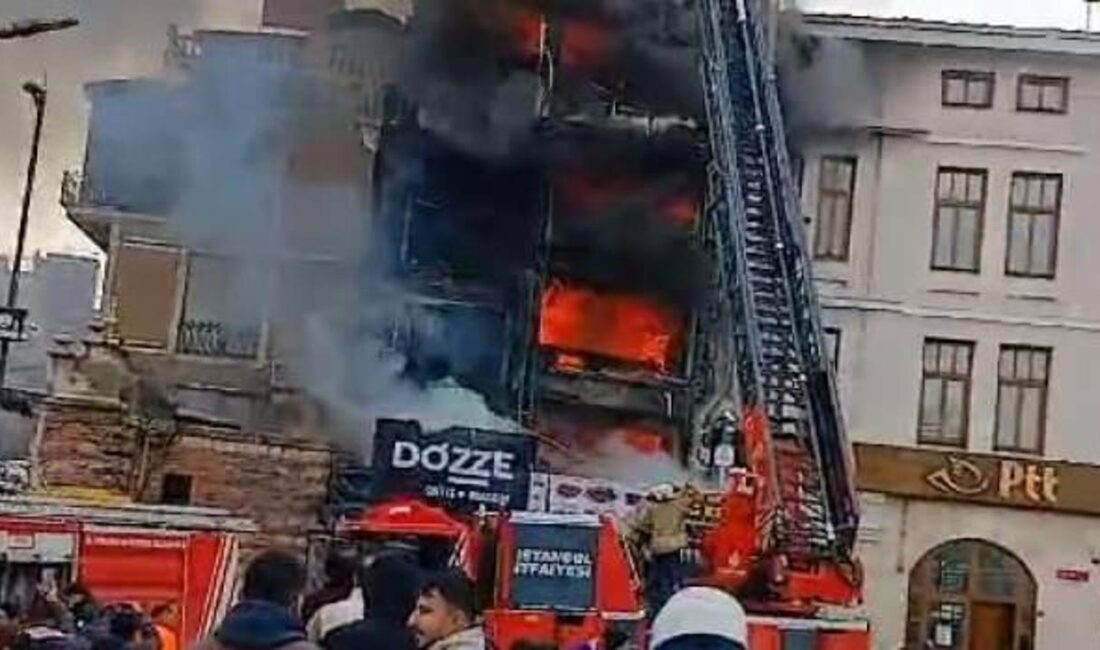 Mısır Çarşısı'nda meydana gelen yangın paniği, İstanbul'da büyük bir endişeye