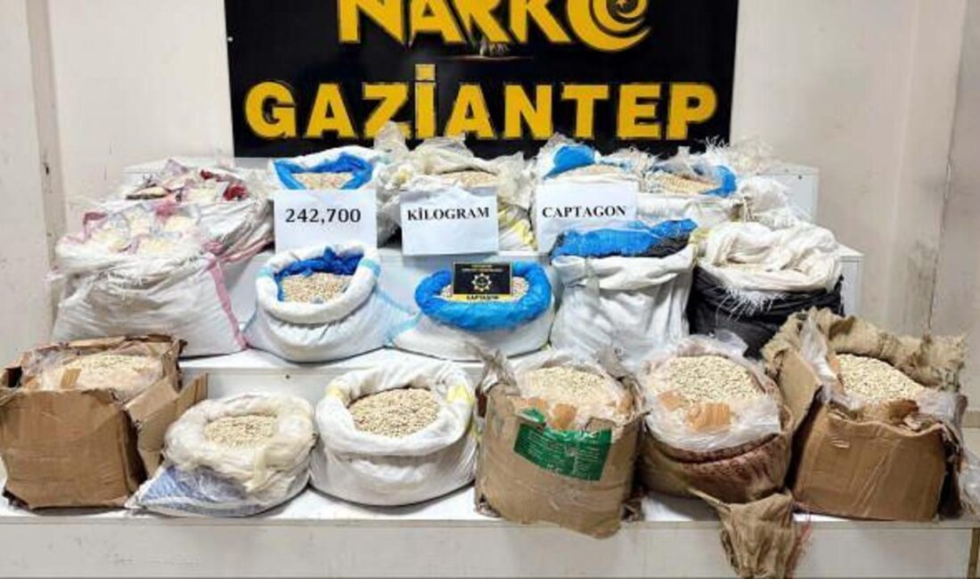 MİT ve Emniyet güçleri tarafından gerçekleştirilen büyük uyuşturucu operasyonunda 1.4