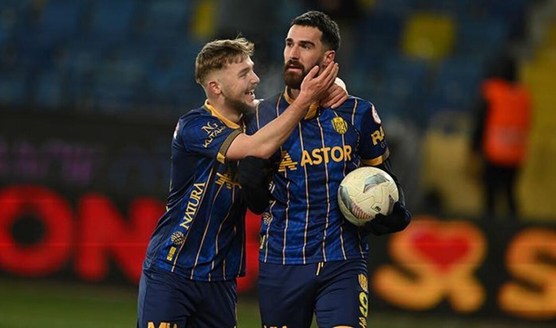 Trendyol 1. Lig'in 26. haftasında MKE Ankaragücü, sahasında Bandırmaspor'u 4-0