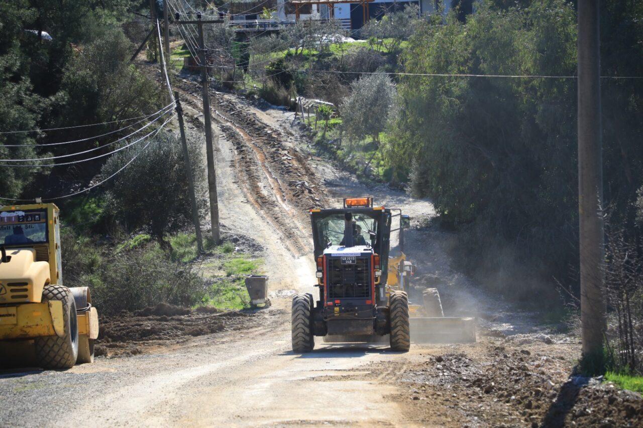 Muğla Büyükşehir Belediyesi, Ula İlçesi Ataköy Mahallesi Zeytinbeleni yolunda 13.5 milyon