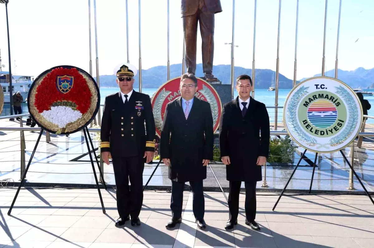 Mustafa Kemal Atatürk'ün Marmaris'e gelişinin 90. yıl dönümü, Atatürk Meydanı'nda