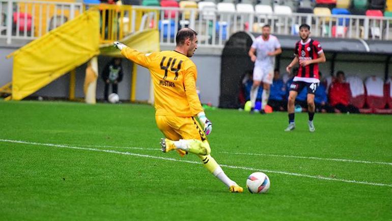 Mustafakemalpaşa Spor Kulübü'nün Yeni Transferi Mustafa Gürbüz'le Röportaj