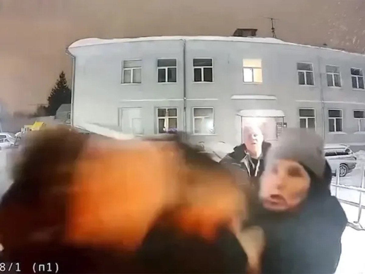 Novosibirsk'te Eşinden İlişki Yaşayan Kadına Şok Saldırı